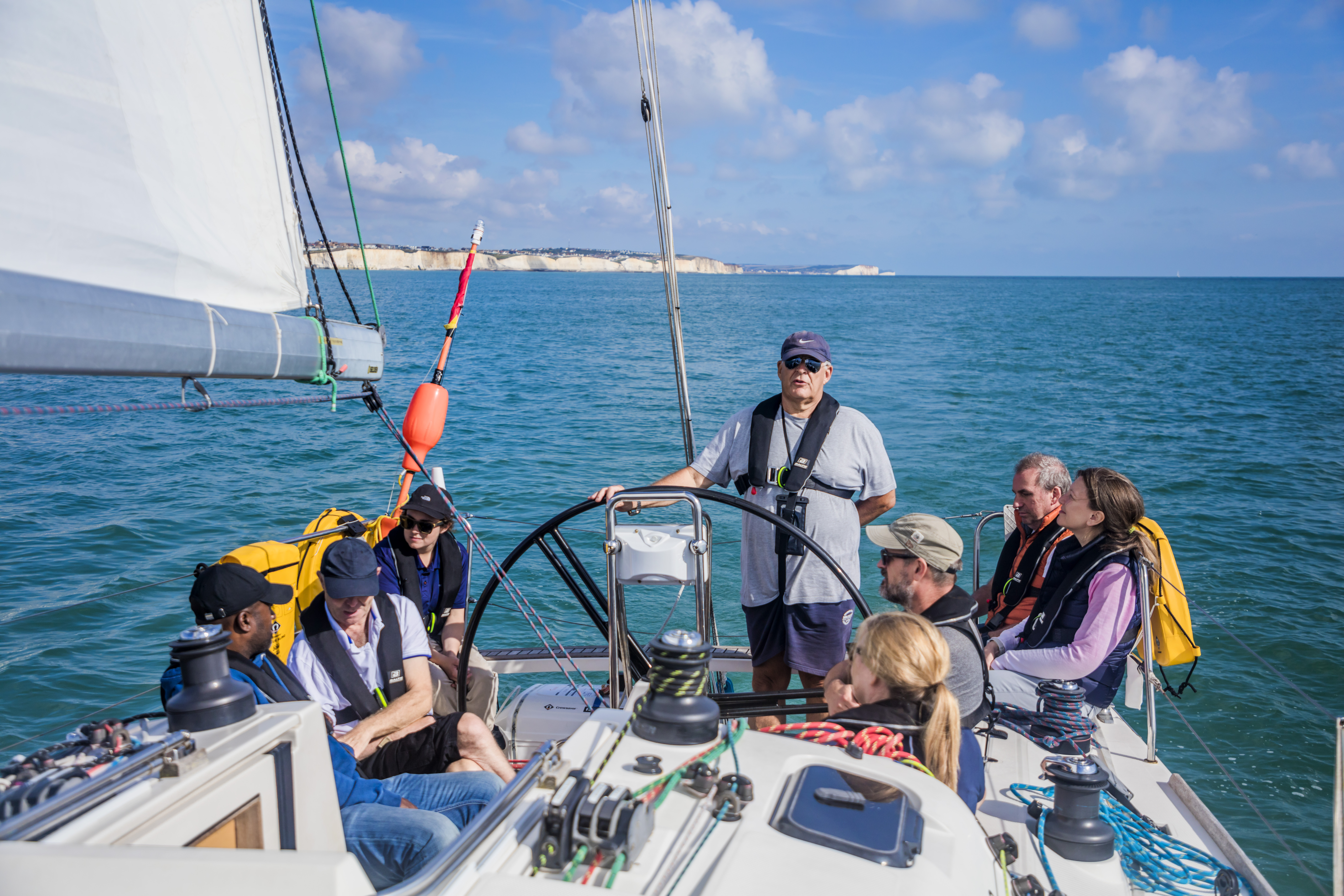 Maravilloso crucero por la costa de Brighton - Foto 4