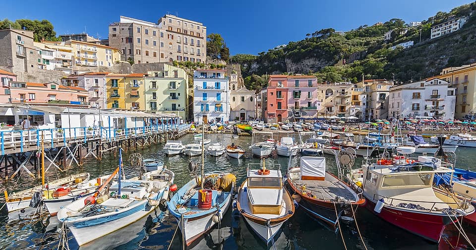 Tour of Pompeii and Sorrento from Naples with private Transfer