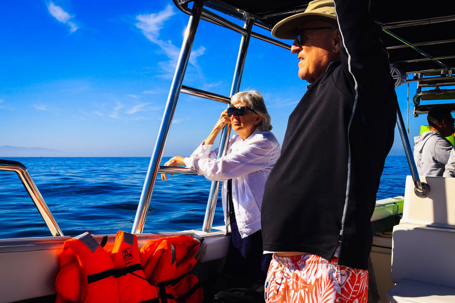 Chica Super Panga 30' Private Boat Tour Upto 10 People — 19/24