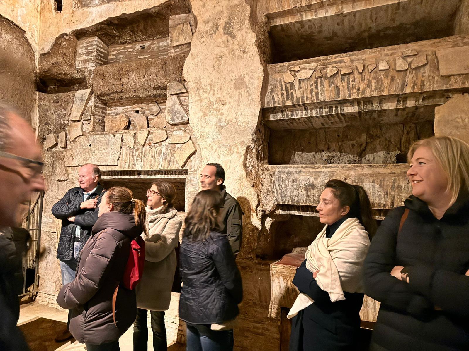 Tour Guidato alle Catacombe con Accesso Preferenziale - Alloggi in Roma