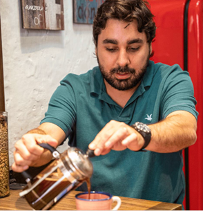  Descubre la emoción de vivir la naturaleza en el Municipio de El Retiro.
