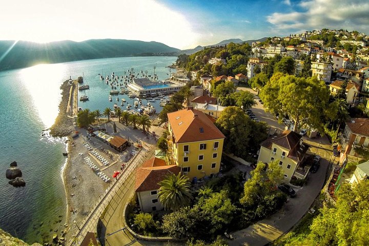 Kotor to Herceg Novi one way transfer - Photo 2