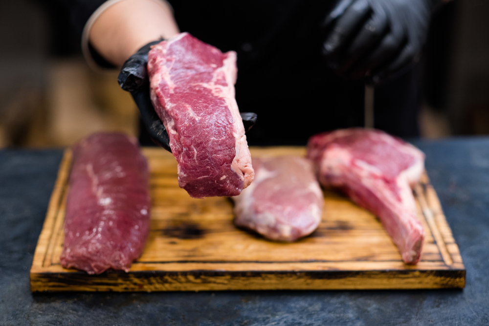 MasterSteak: Learn to cook the perfect Florentine style steak with a professional chef and optional visit to the Market and Unlimited Wine – Image 4 | WeShare