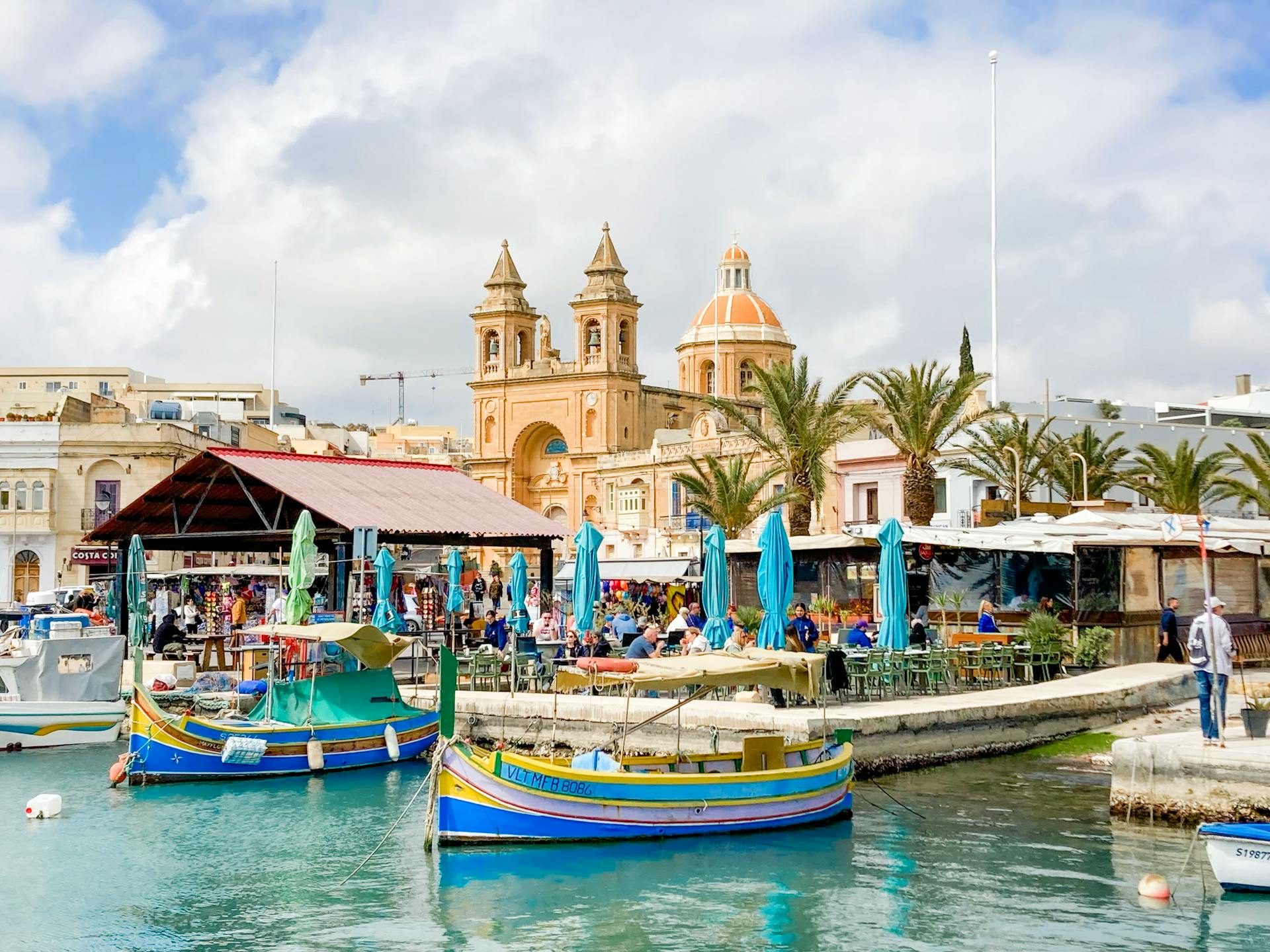 Gruta Azul y mercado dominical de Marsaxlokk | Visita guiada de medio día