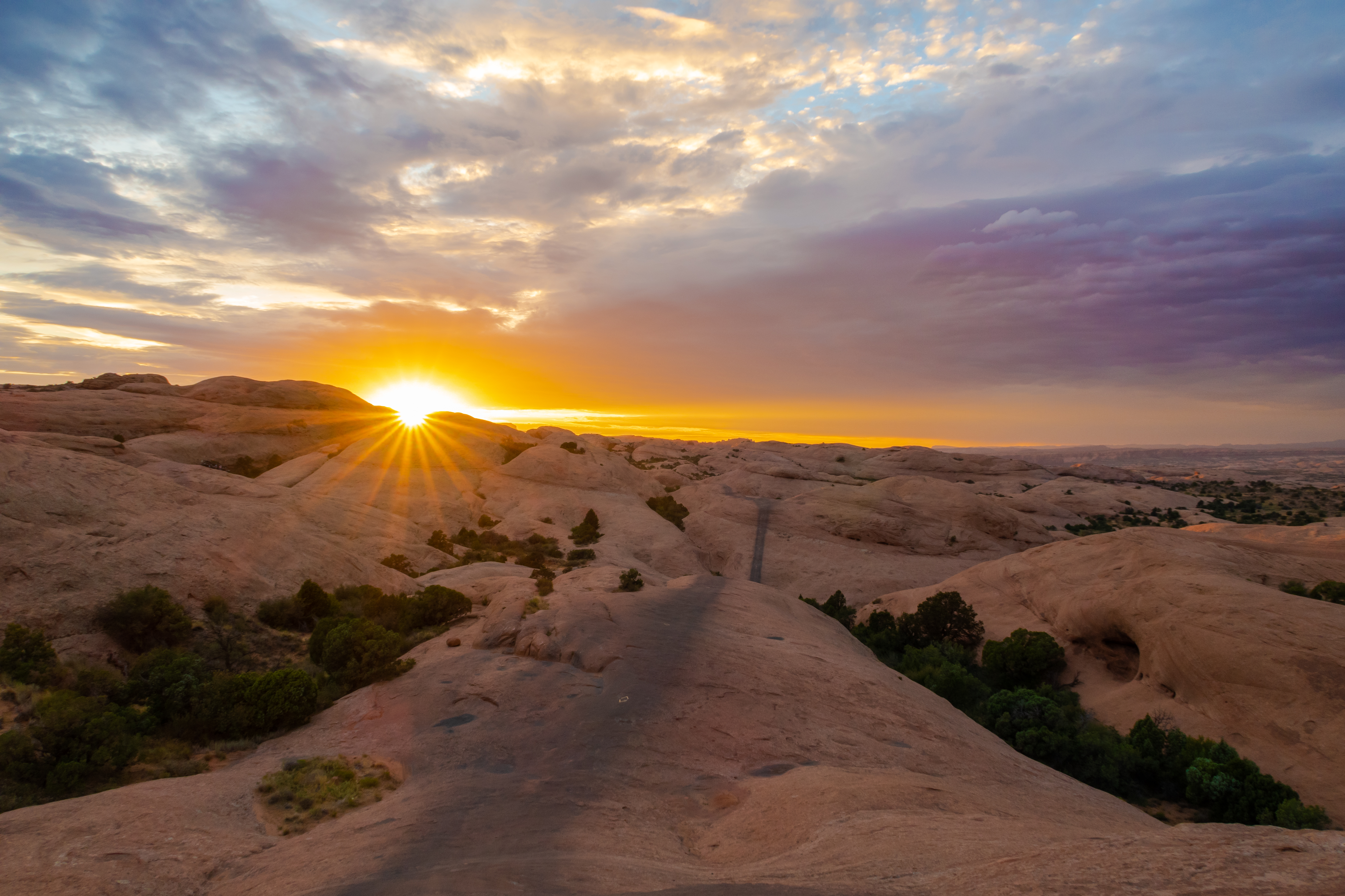 7-Day National Parks Tour: Zion, Bryce Canyon, Monument Valley and Grand Canyon South Rim with Camping (SWHCAMP) - Alojamientos en Las Vegas (Nevada)