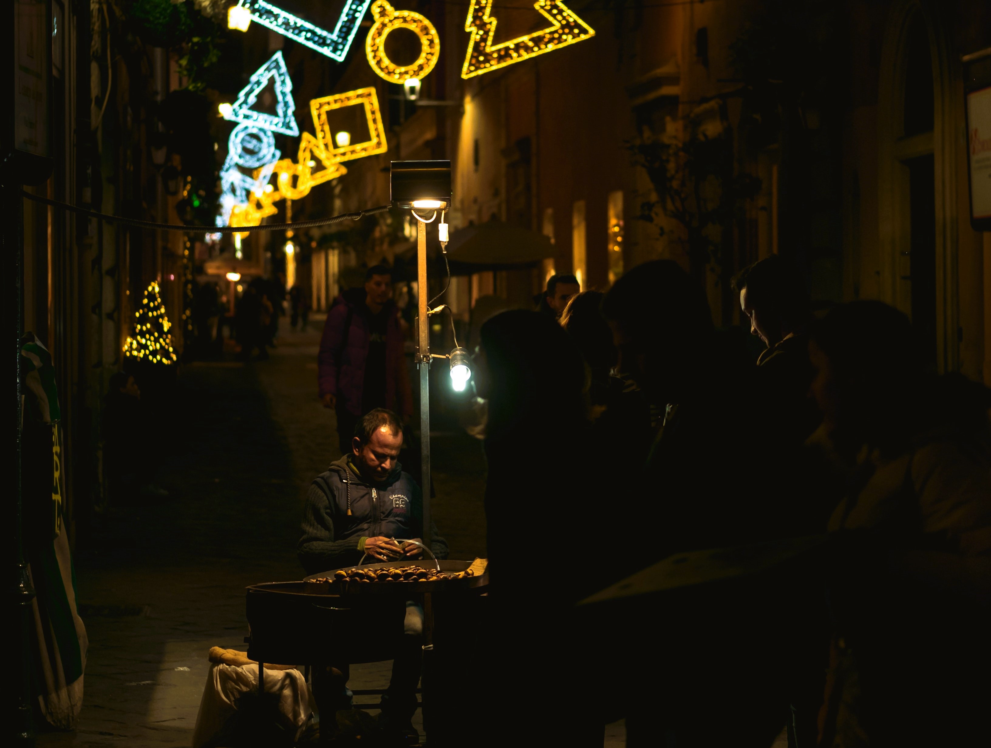 Rome Holiday Family Experience: Christmas Markets & Nativity Scenes – photo 4