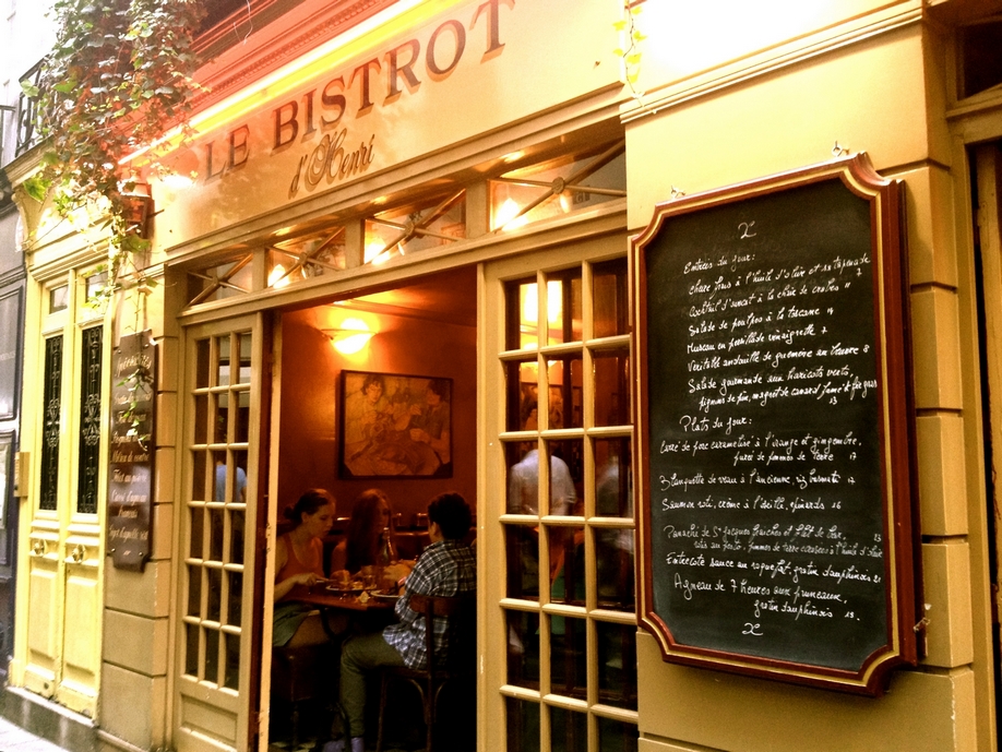 Montmartre French Bistrot, Aperitif and Wine Tasting Walking Tour  - Photo 6
