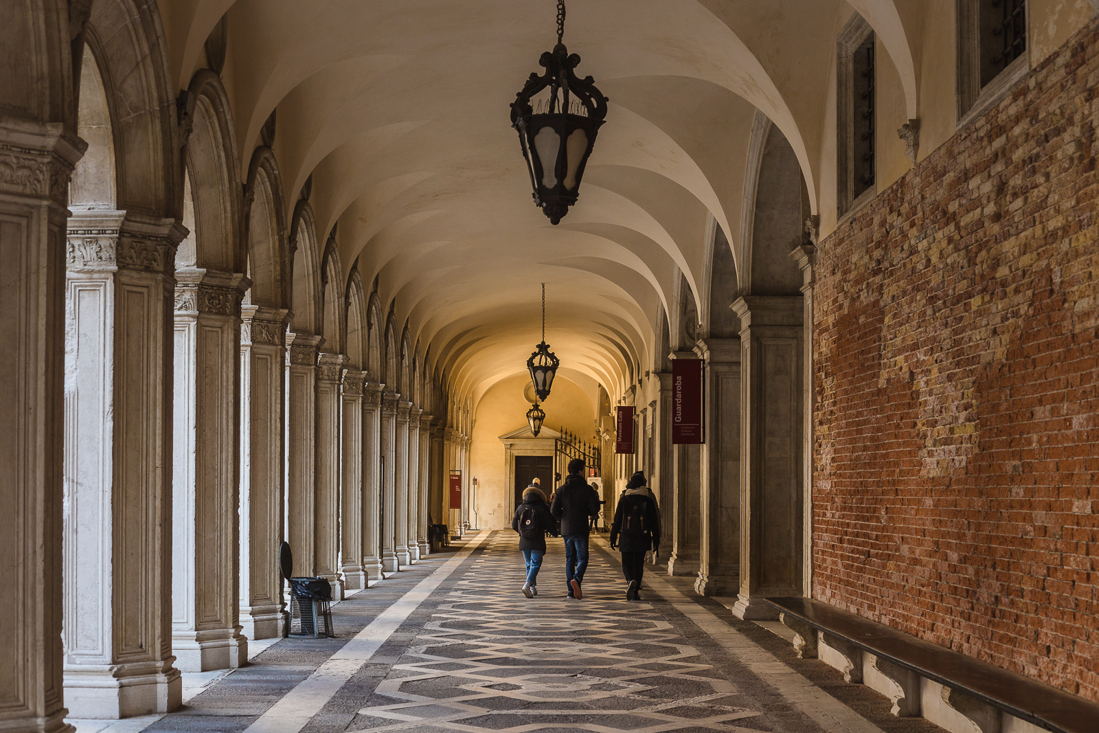 Precious St Mark's Basilica, Doge's Palace with Bridge of Sighs Guided Tour + San Marco History Gallery - Photo 7