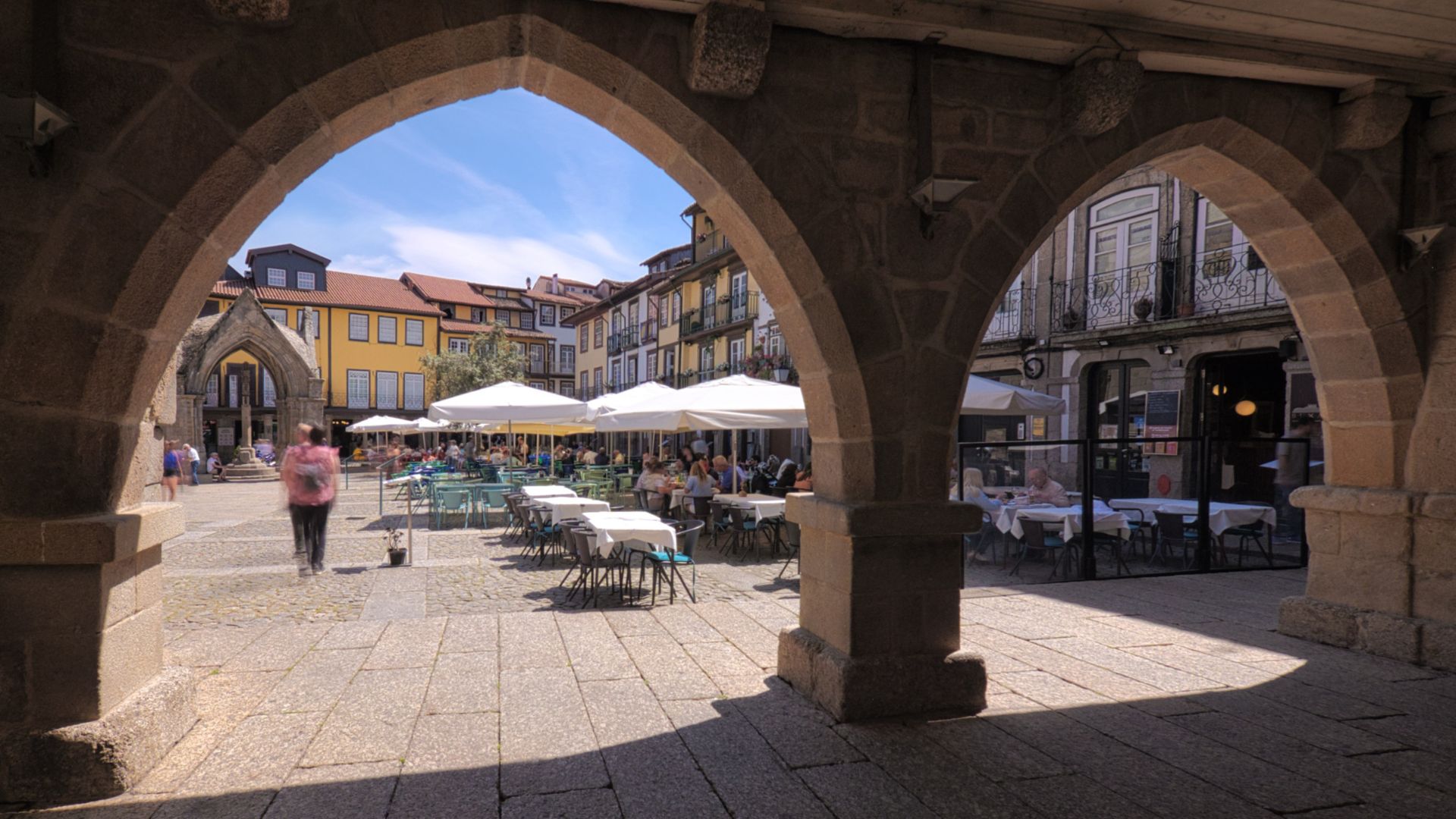 Guimarães & Braga Small Group Tour with Lunch and All Tickets Included - Photo 3
