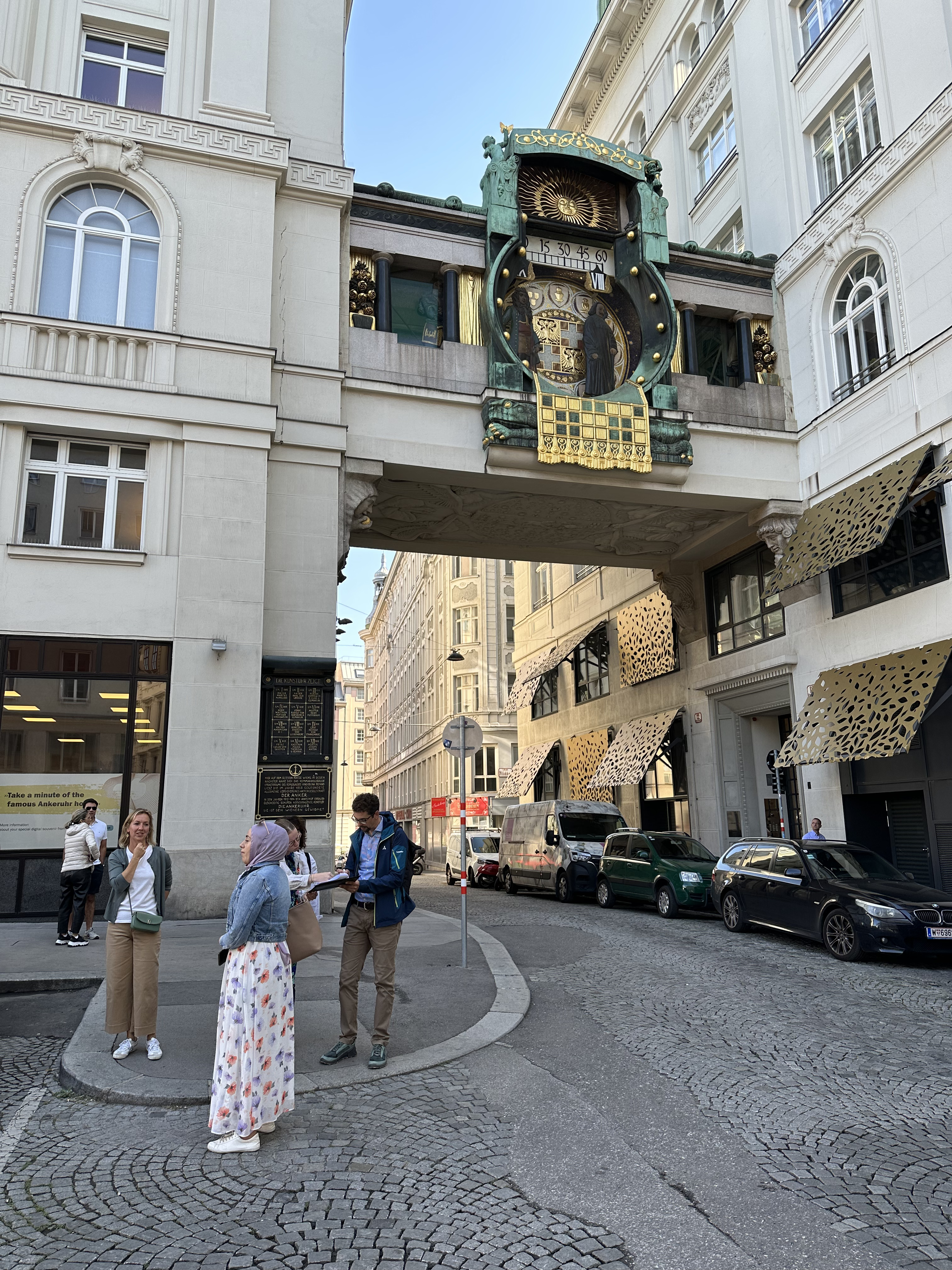 Self-Guided Secrets of Vienna Exploration Game