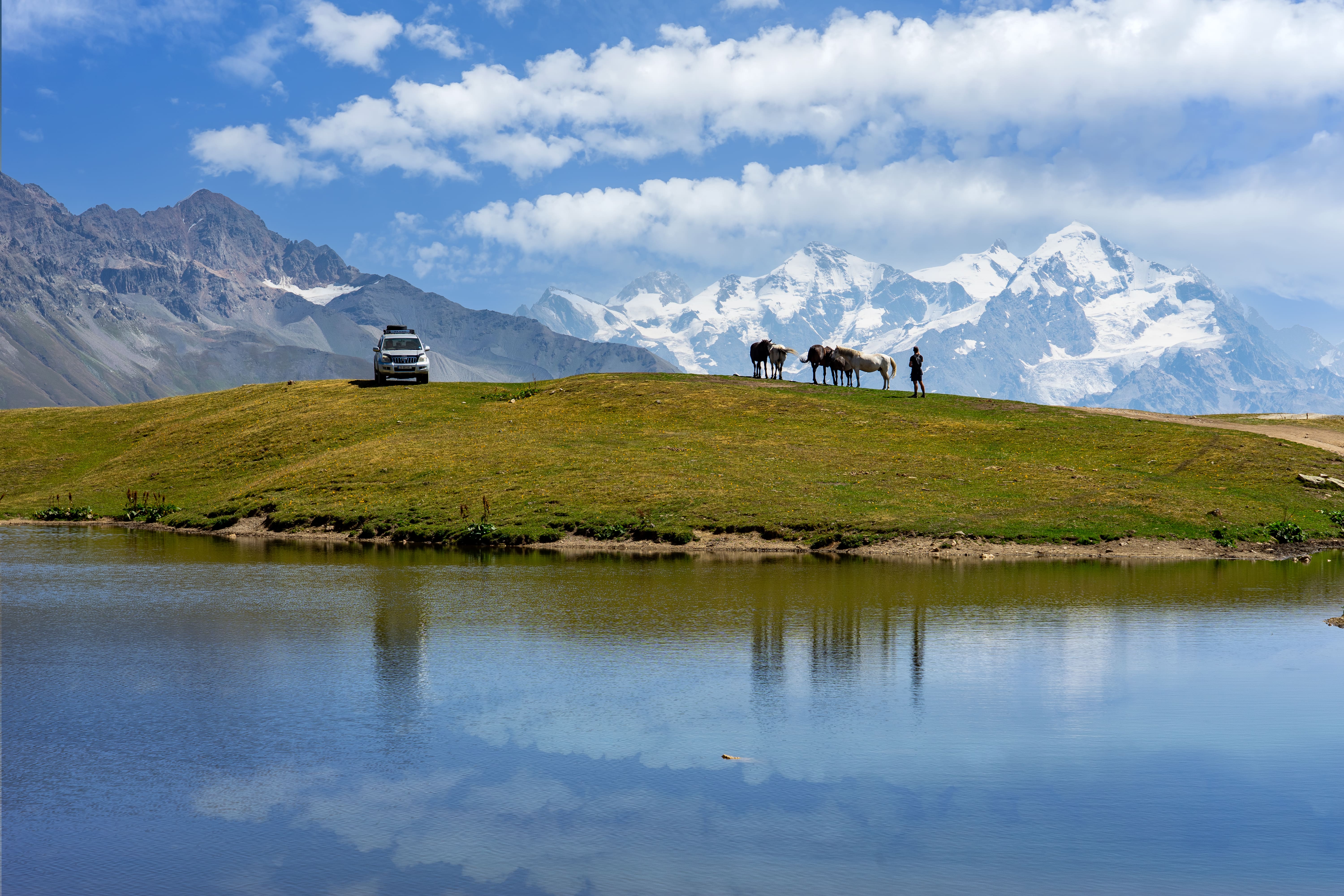 Svaneti Trekking Tour 2-Day 4×4 Tour from Kutaisi