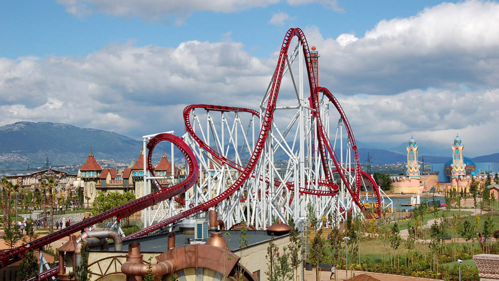 Entrance to the MagicLand Amusement Park - Photo 5