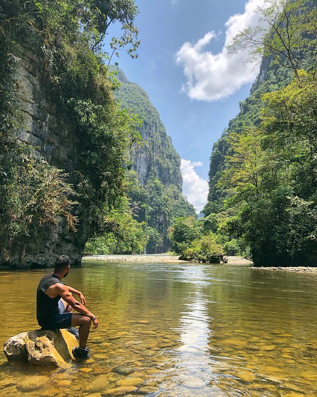 Tin-01: Las cascadas escondidas del río Derrepente: el paraíso al descubierto