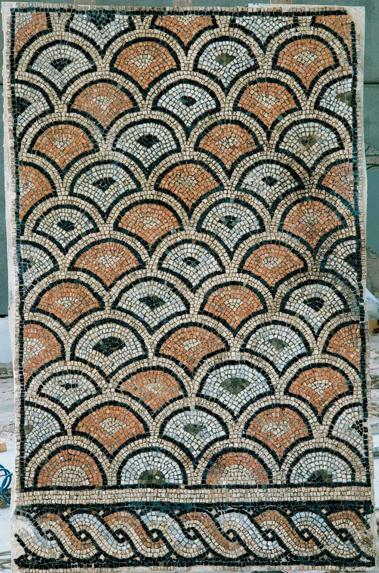 Ravenna: Visit the "Domus of Stone Mosaics" Archaeological Site - Photo 10