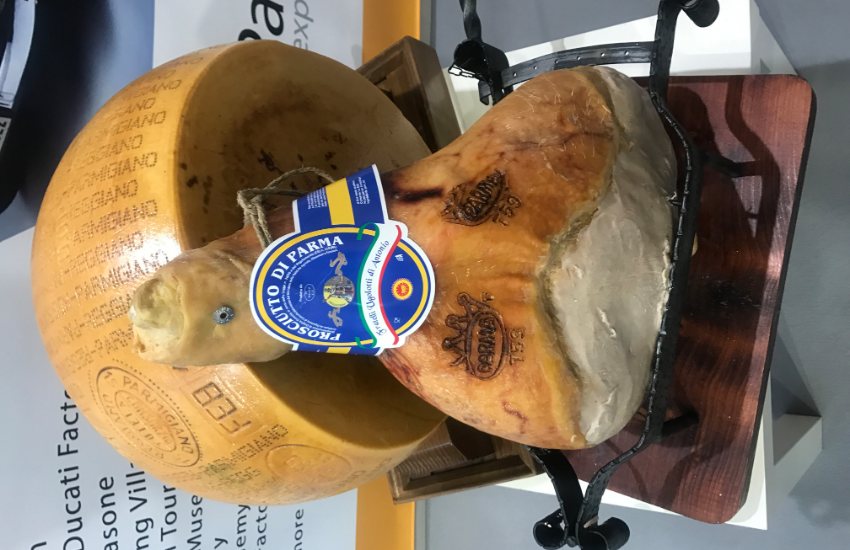 Parmigiano-Reggiano and Parma Ham Gastronomic Half Day tour -from Parma  - Photo 4