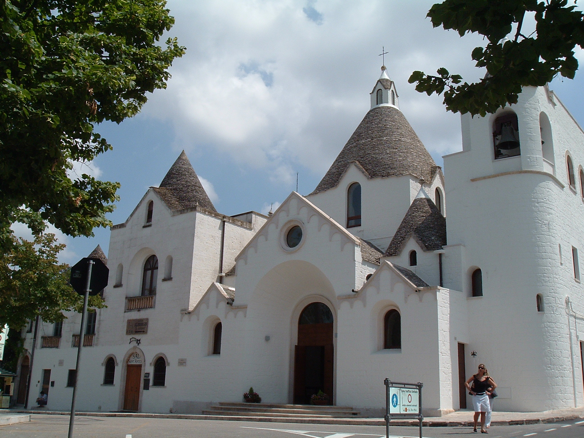 Ostuni, Alberobello and Polignano a Mare Tour. Departing from Lecce - Photo 7