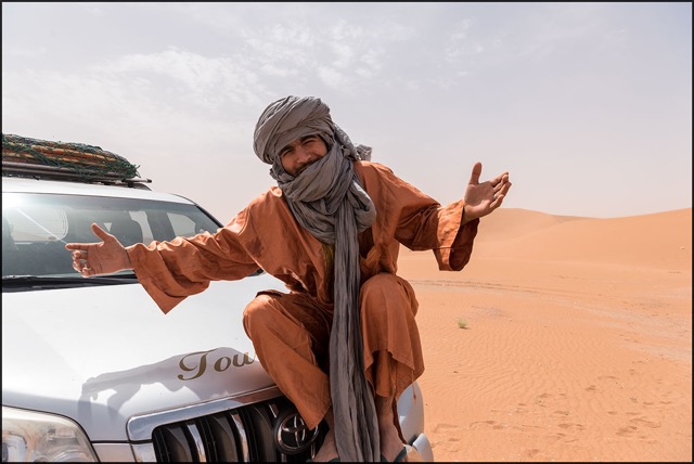 Tour privado de 3 días desde Marrakech al desierto de Erg Merzouga