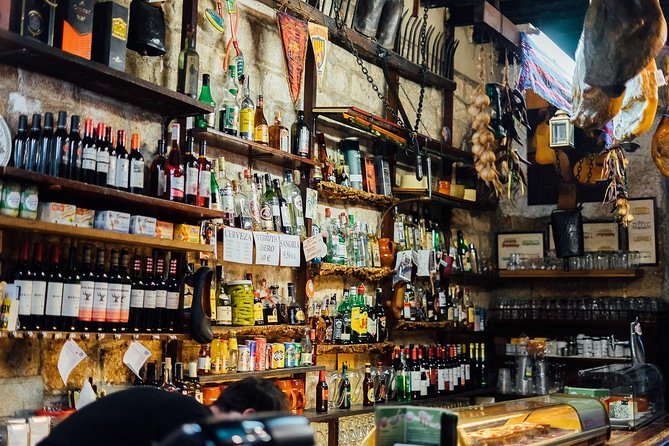 Tapas & Wine Experience