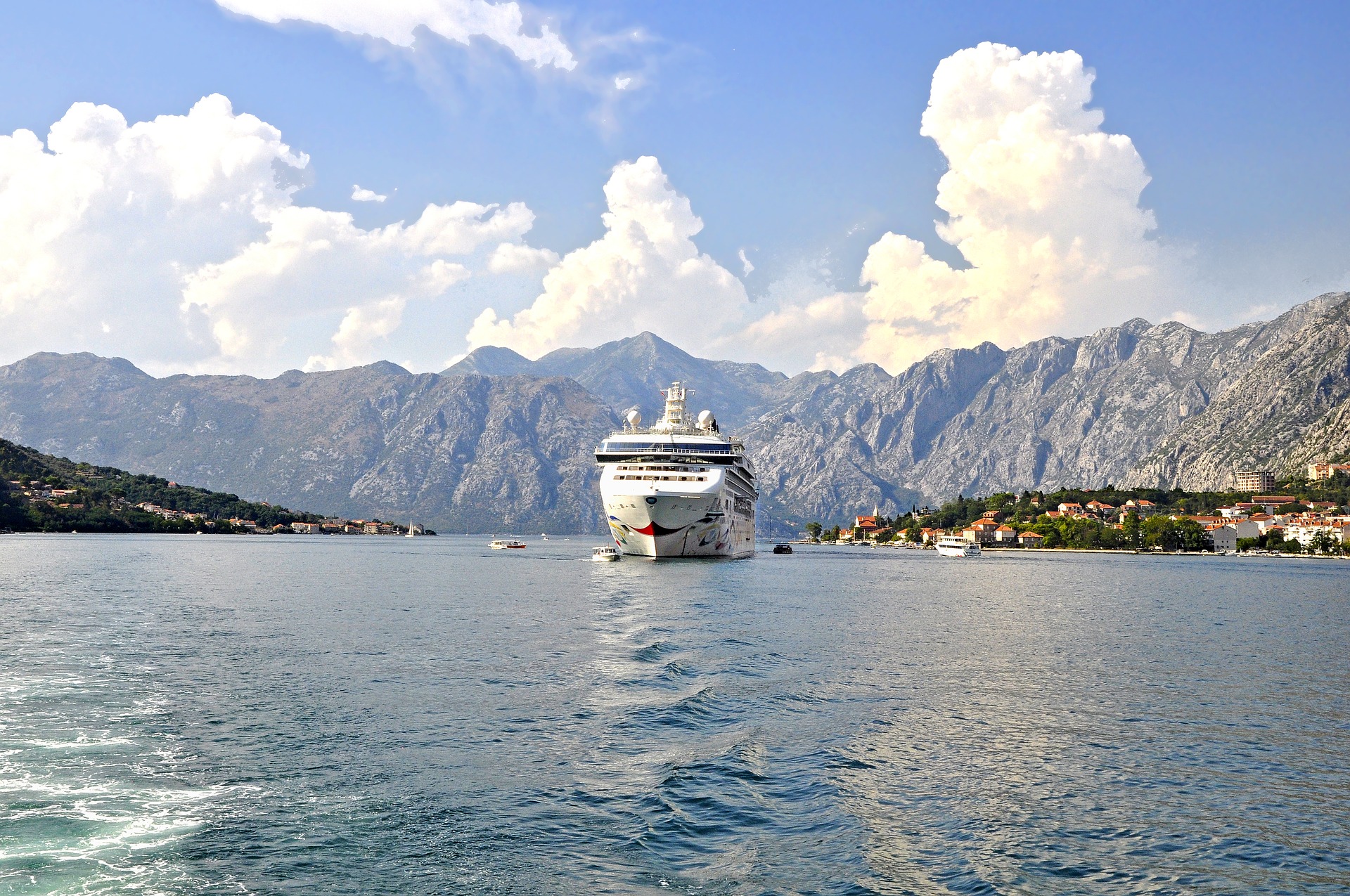 Day Tour of Budva and Kotor from Tirana - Small group - Photo 4