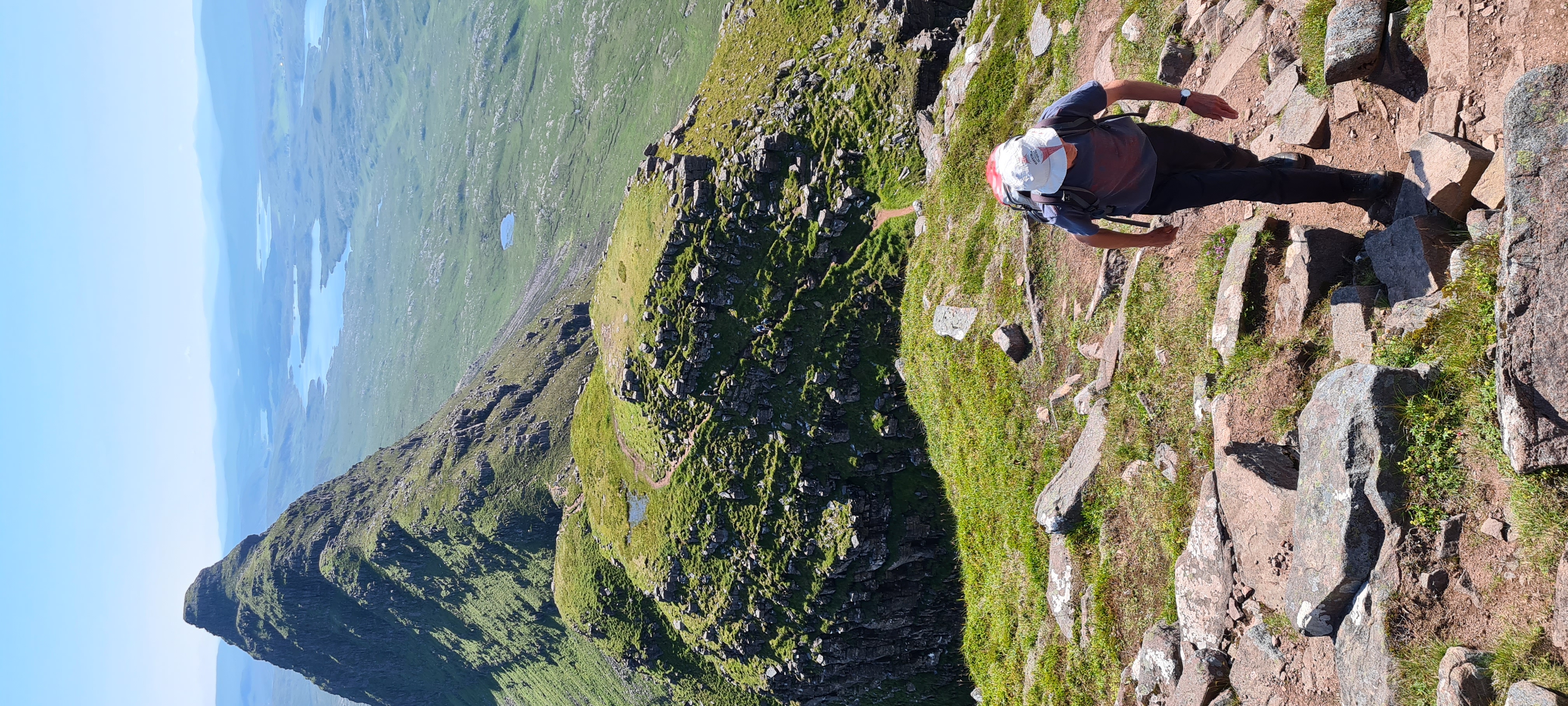 Suilven walking approach - Photo 5