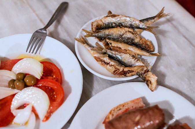 Tapas & Wine Experience