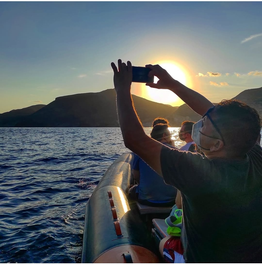 Excursion en Barco en Cabo de Gata al atardecer