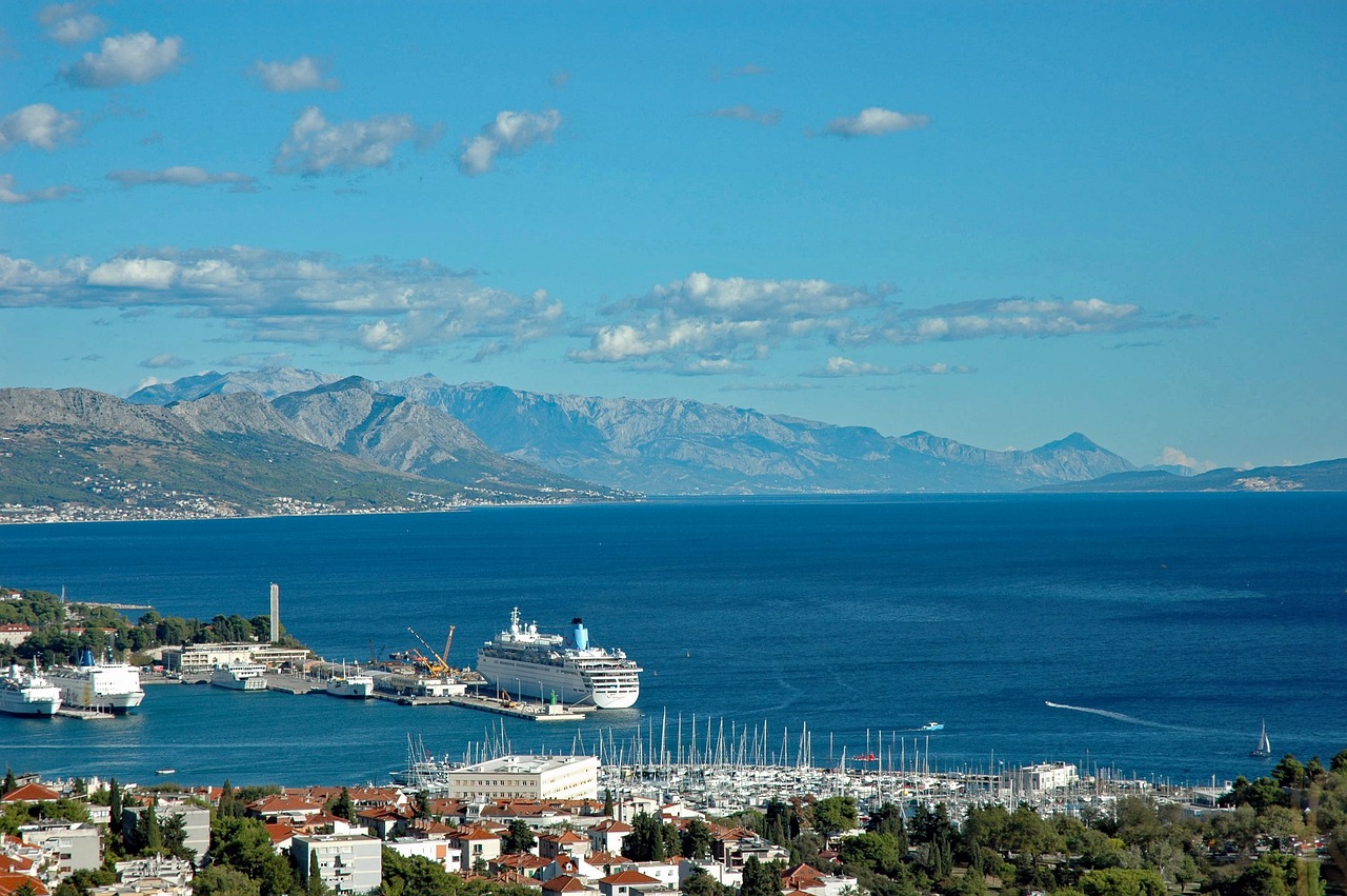 Shore Excursions - Wine and Dine - Taste of Split