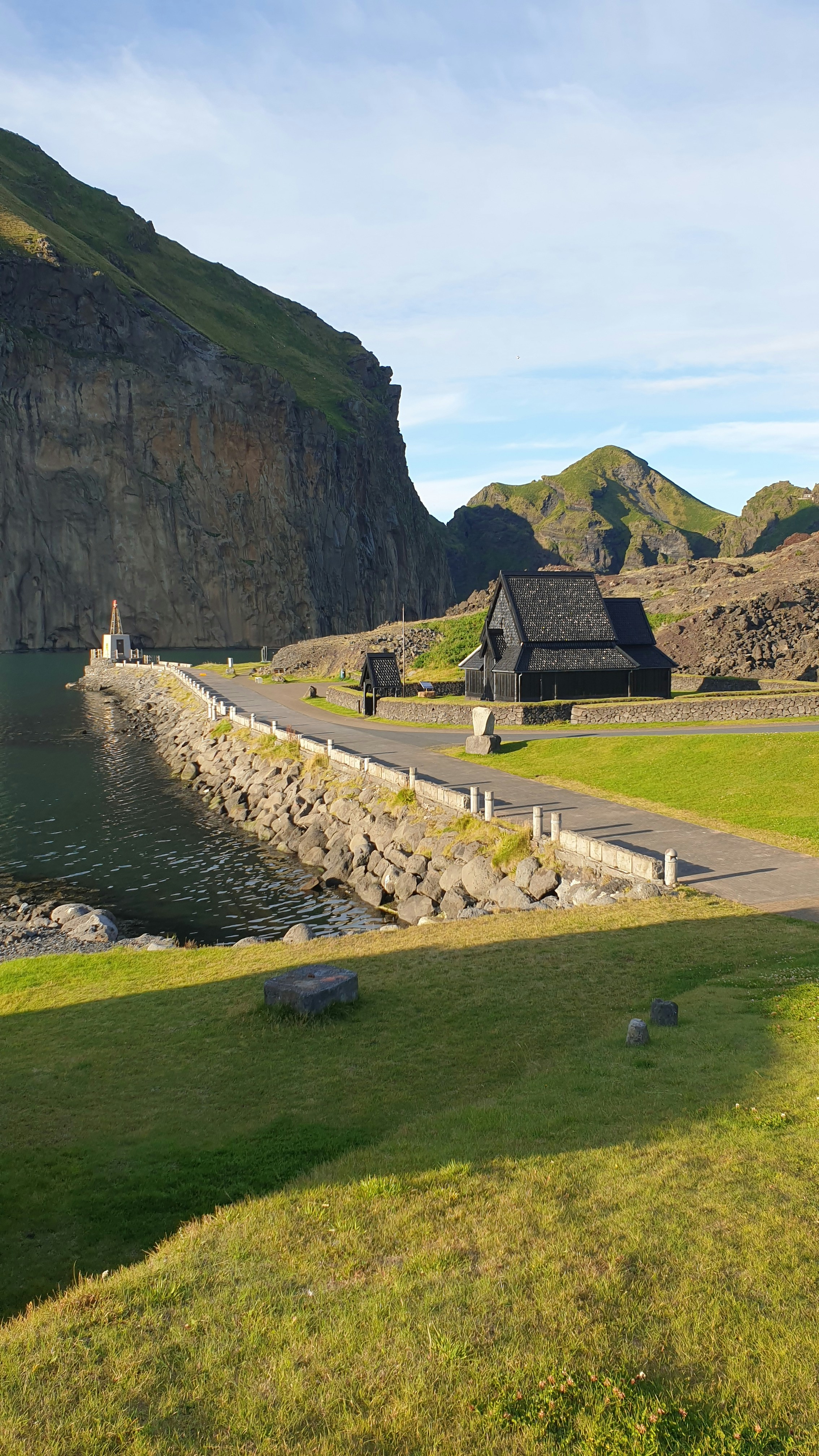 Iceland: Private Westman Islands - Volcano, Wildlife & Scenic Views - photo 14