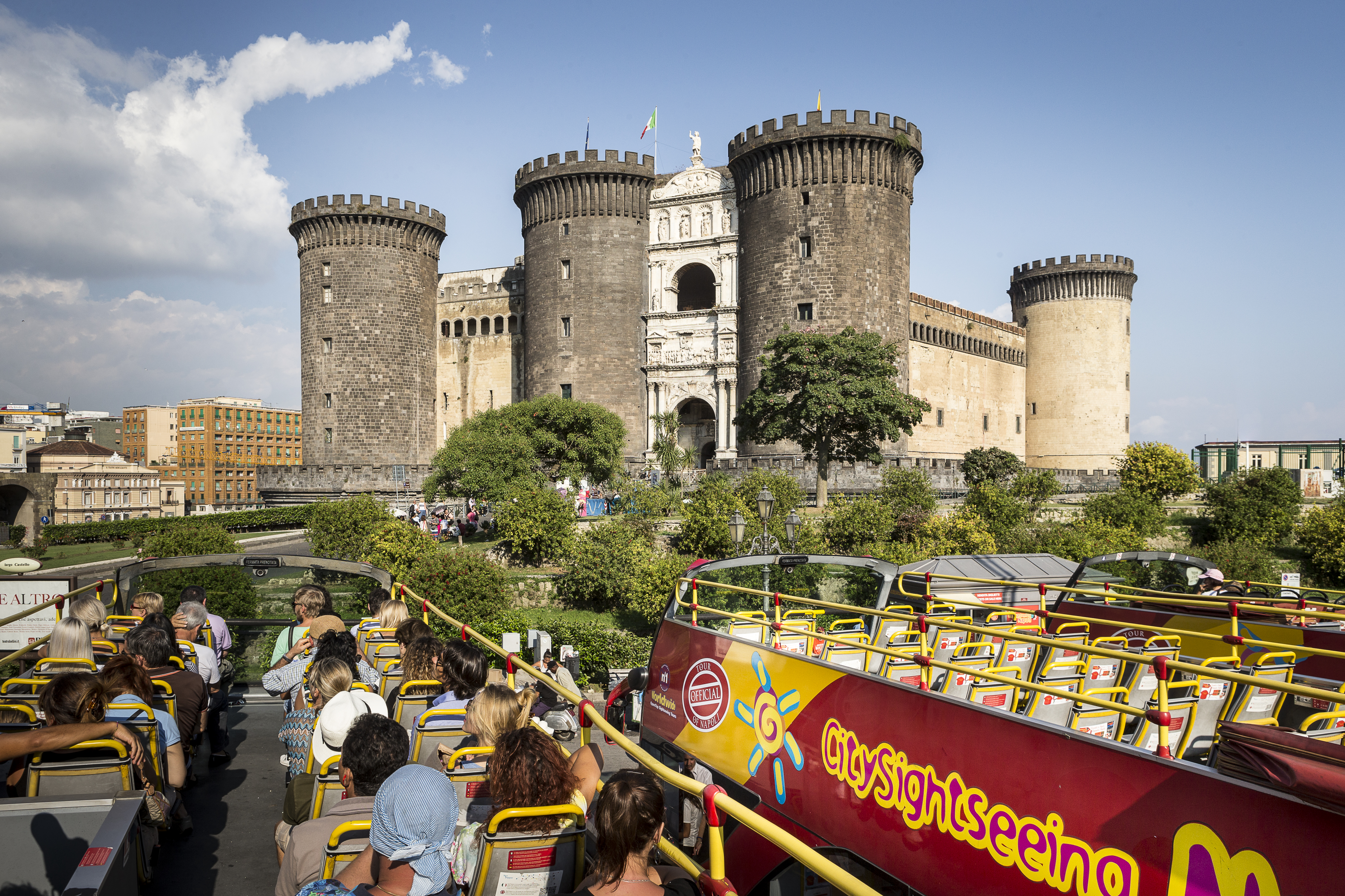 Hop On Hop Off Sightseeing Napoli - Photo 3