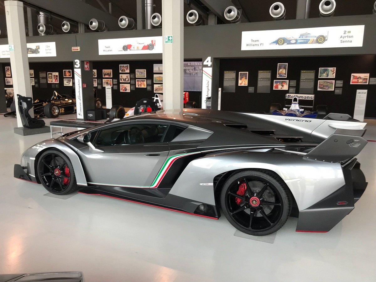 Bologna: Ingresso al museo Lamborghini  - Photo 25