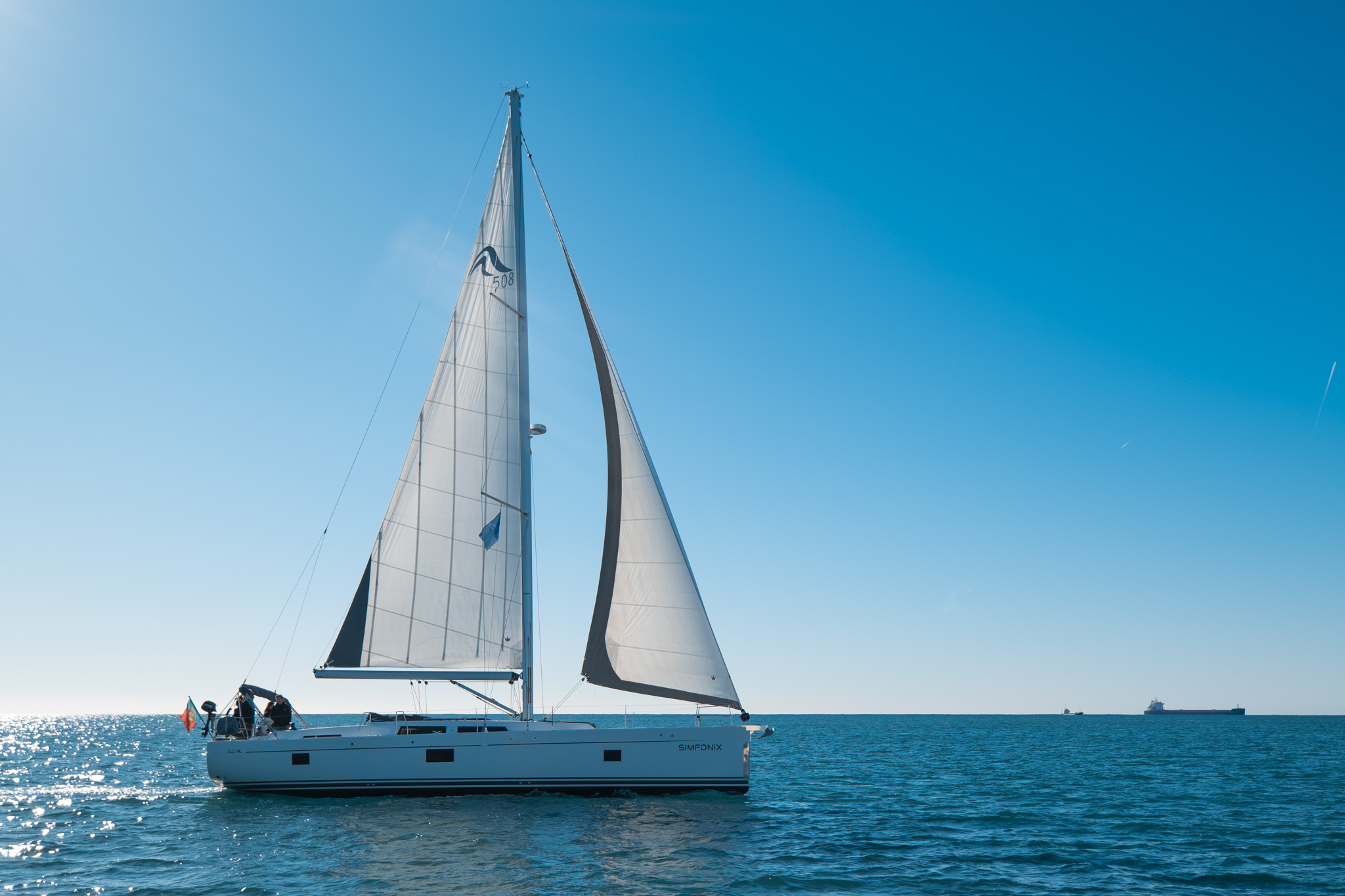 Cascais 4 Hours Premium Private Sailing Cruise with a Drink