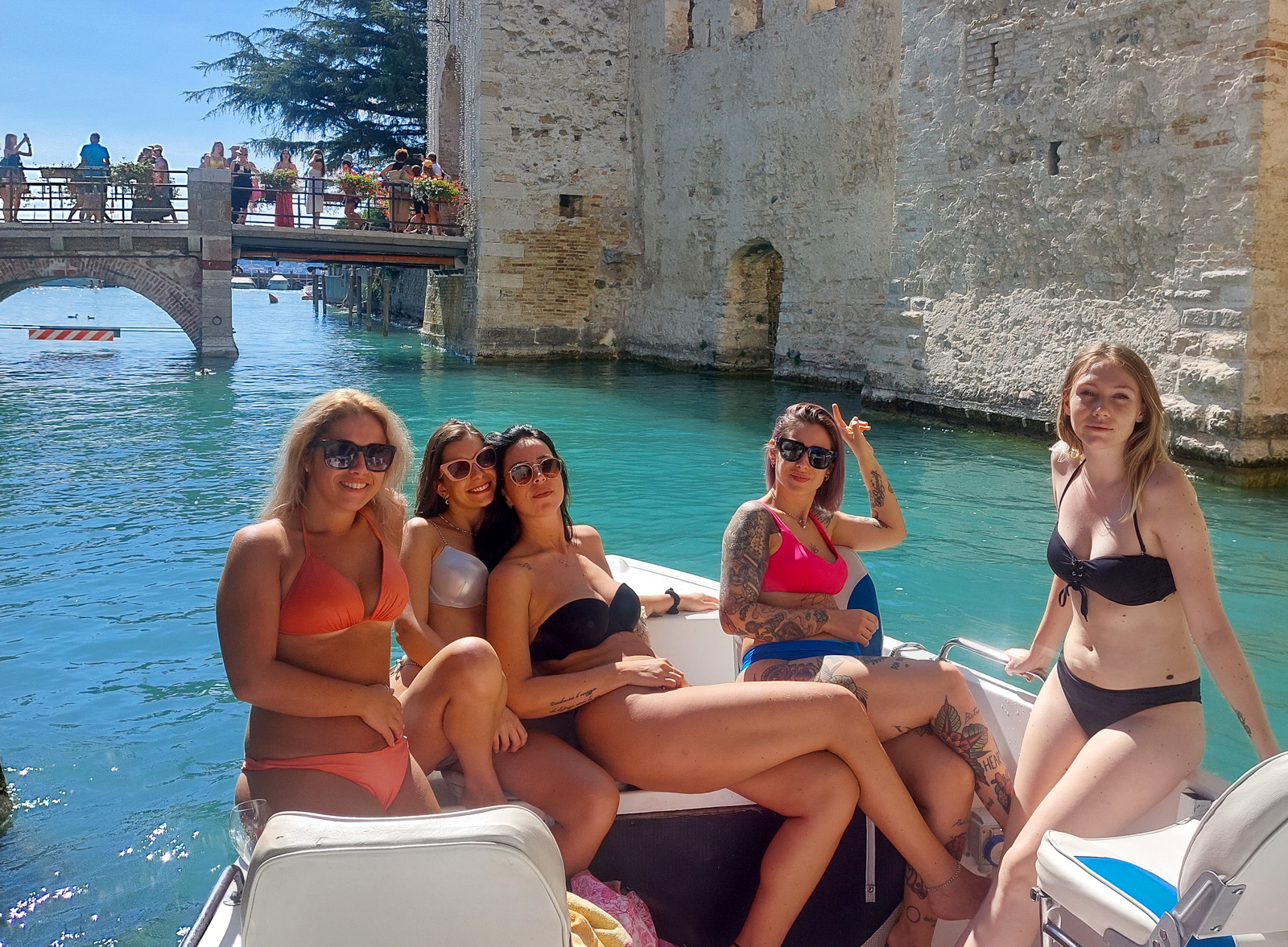 Sunset boat cruise with wine and fish tasting from Garda - Photo 3