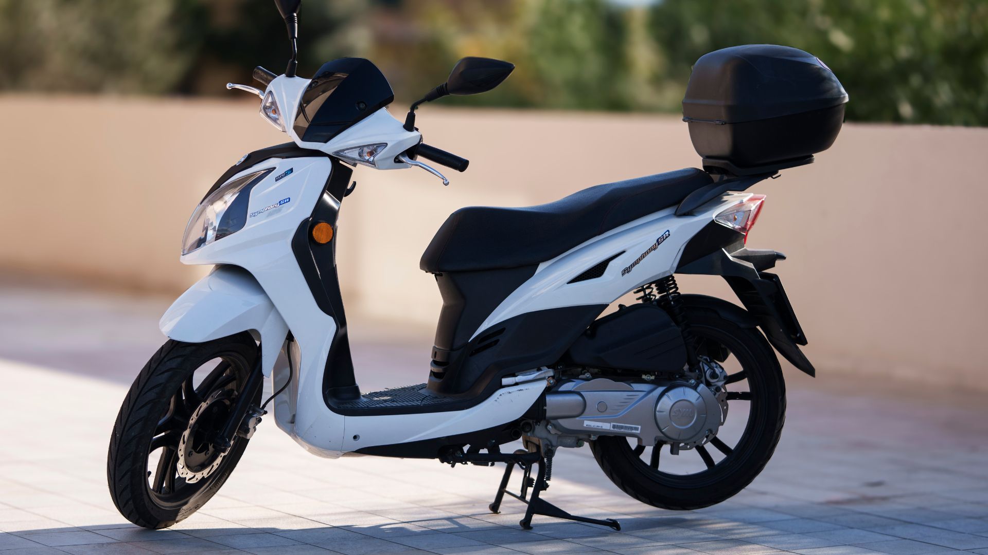 Olbia: scooter rental - Photo 4