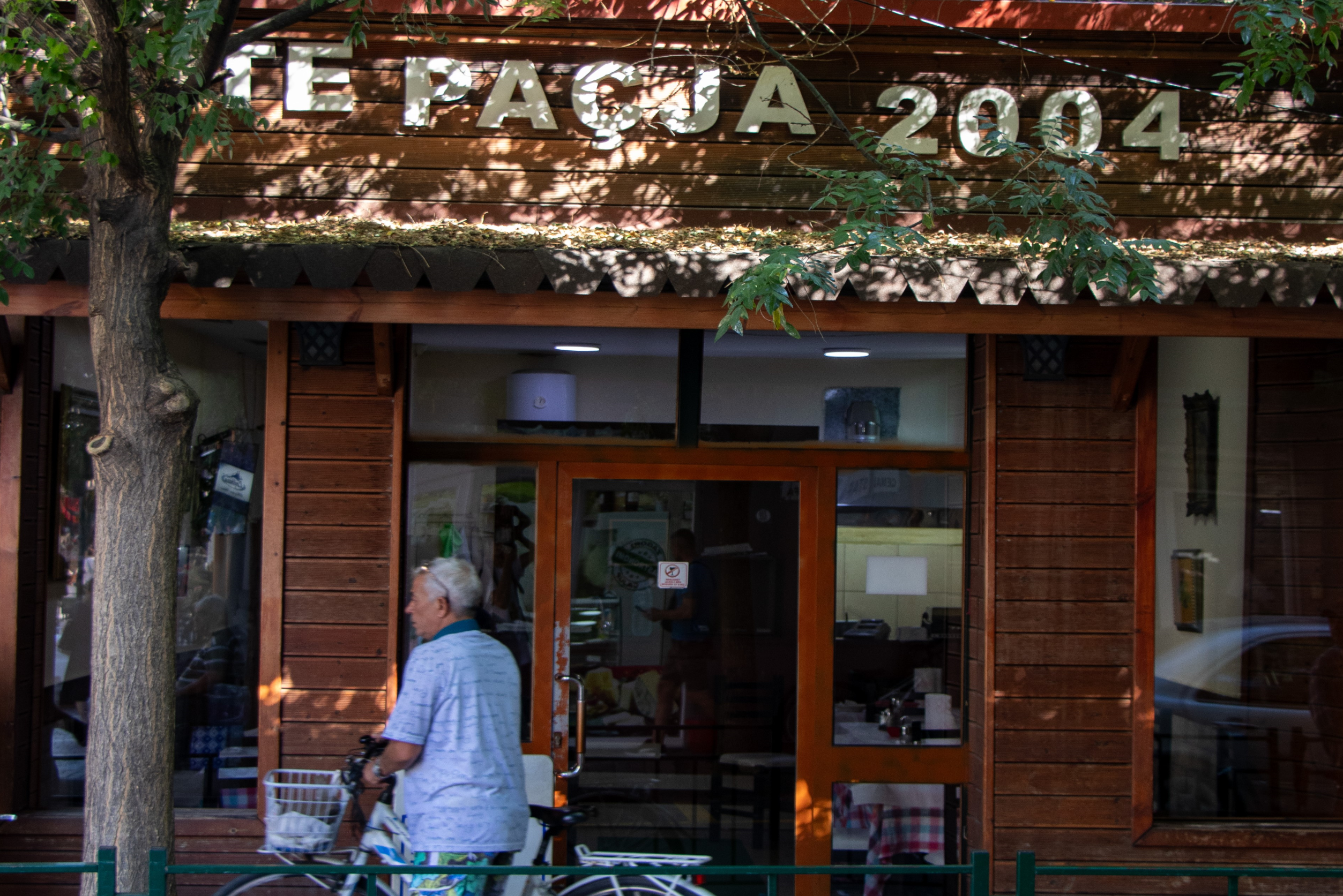 Food Experience & Walking Tour of Tirana - Photo 3