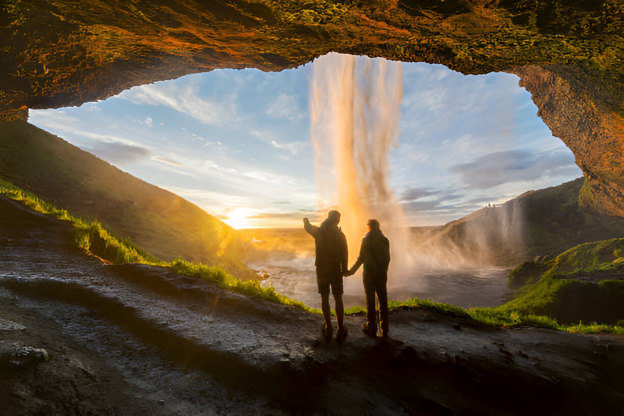 Costa Sur y Cascadas de Islandia en Español en Grupo Reducido con Recogida - Alojamientos en Reikiavik