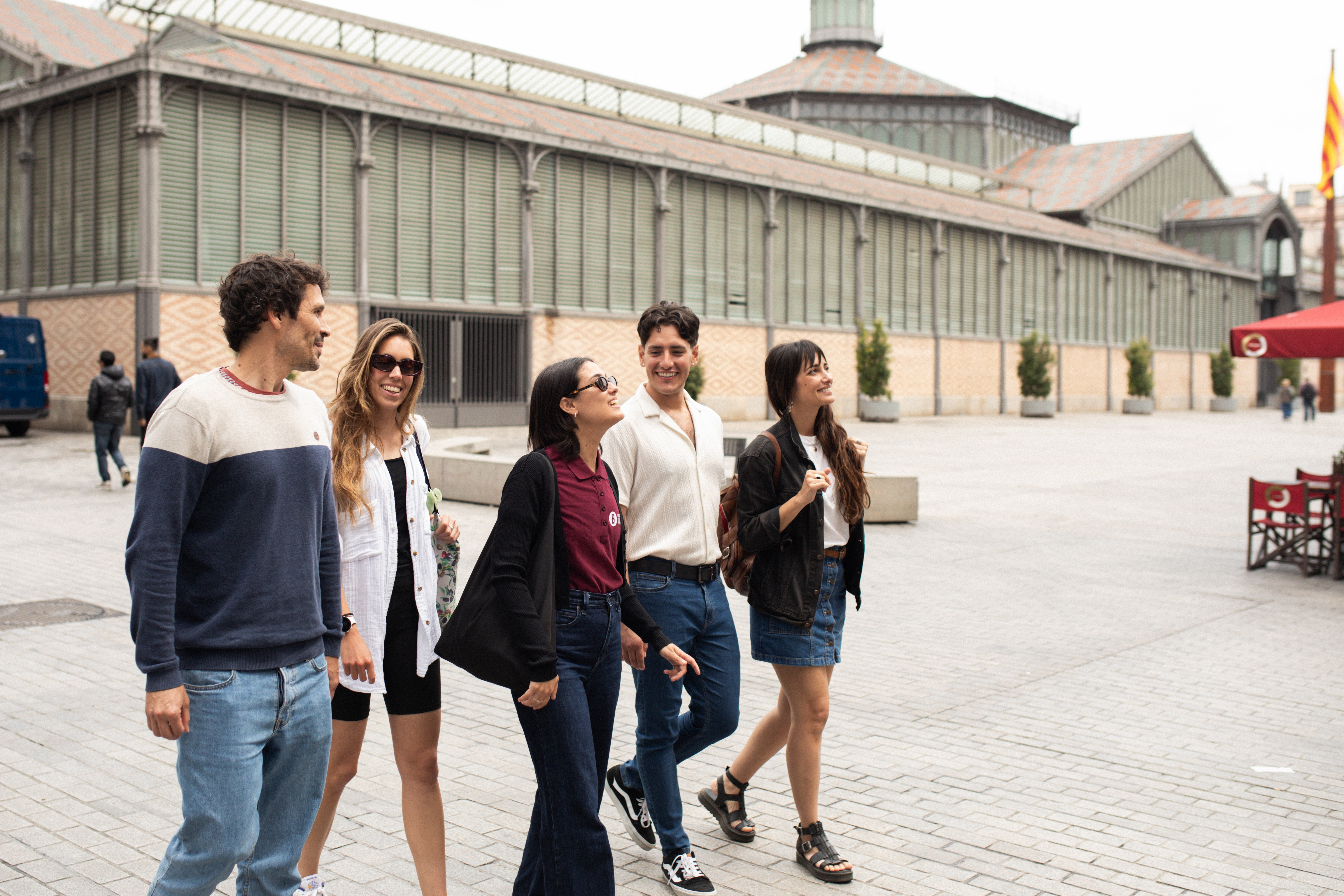 Private tapas and wine walking tour experience