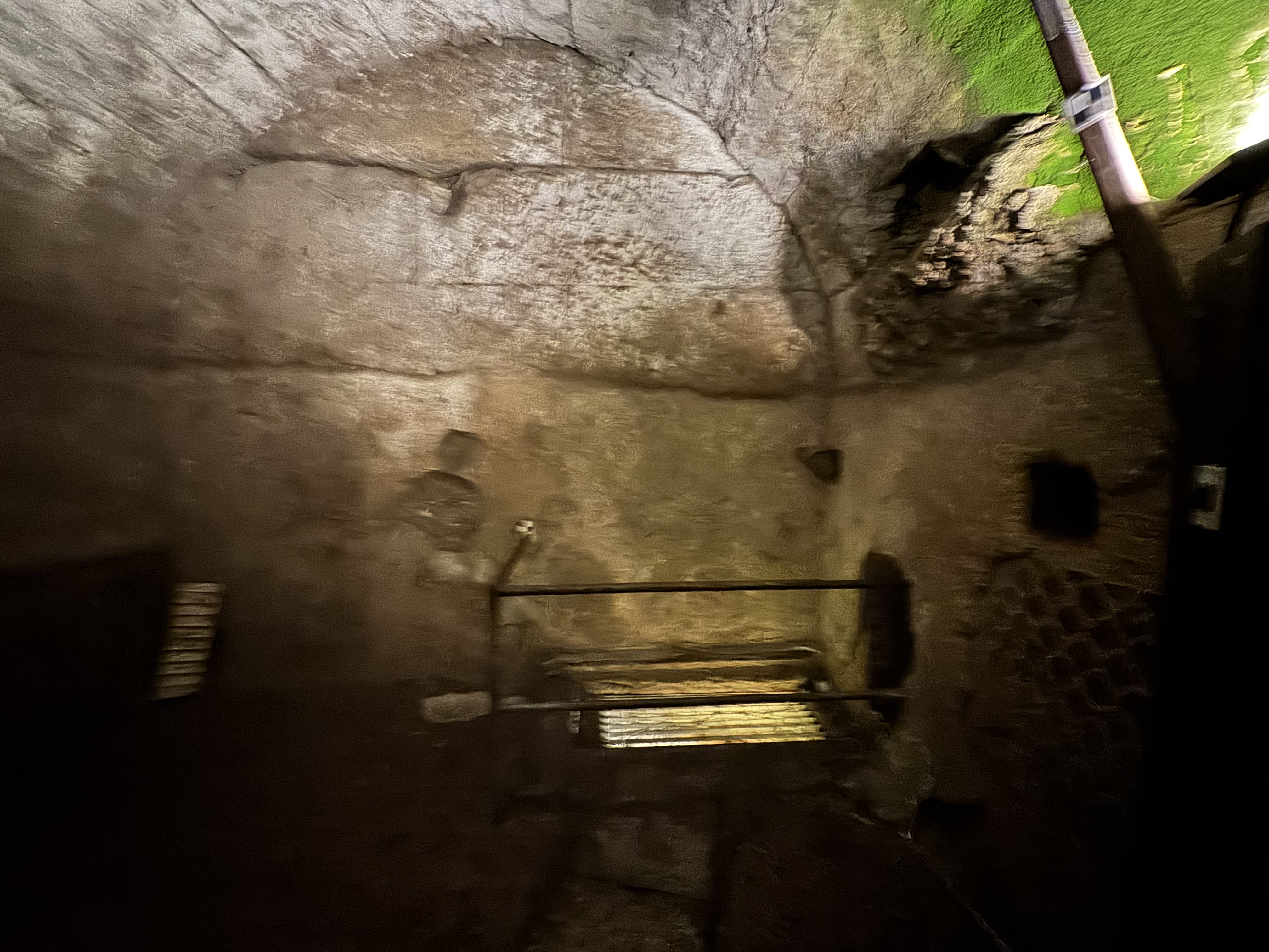 San Clemente Bazilikası Yeraltı Özel Turu