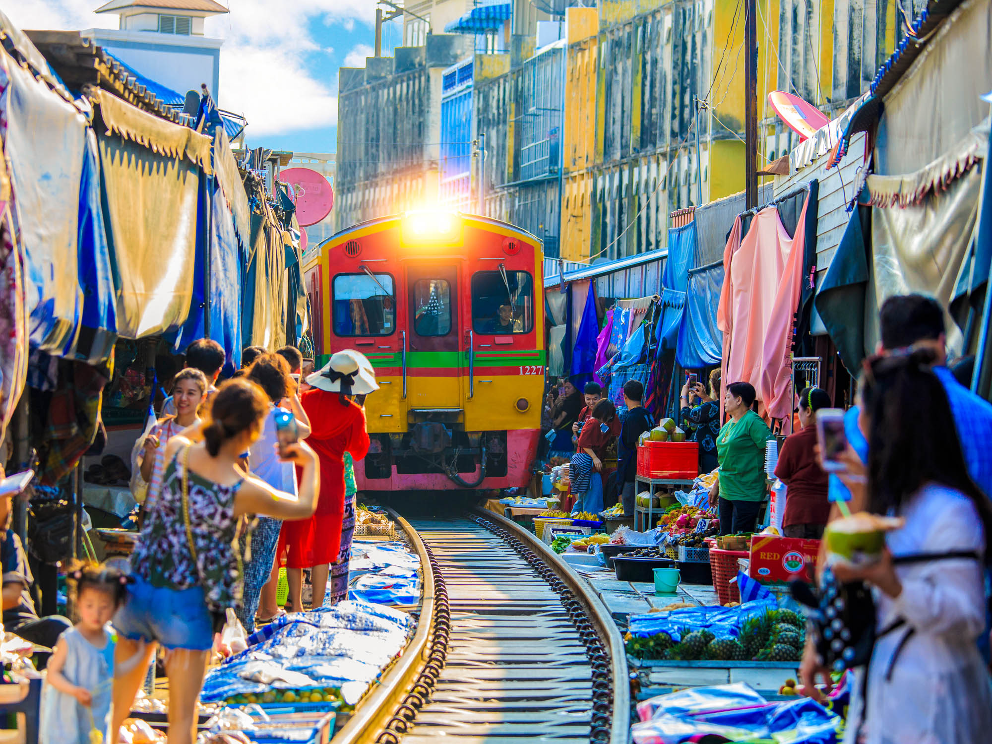 Amphawa Floating Market and Maeklong Railway Market Tour with Semiprivate or Private Option and Pickup - Accommodations in Bangkok