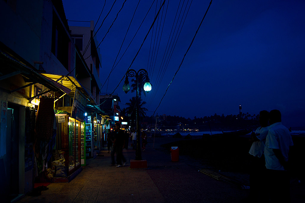 NIGHT WALK TOUR TRIVANDRUM - Photo 4