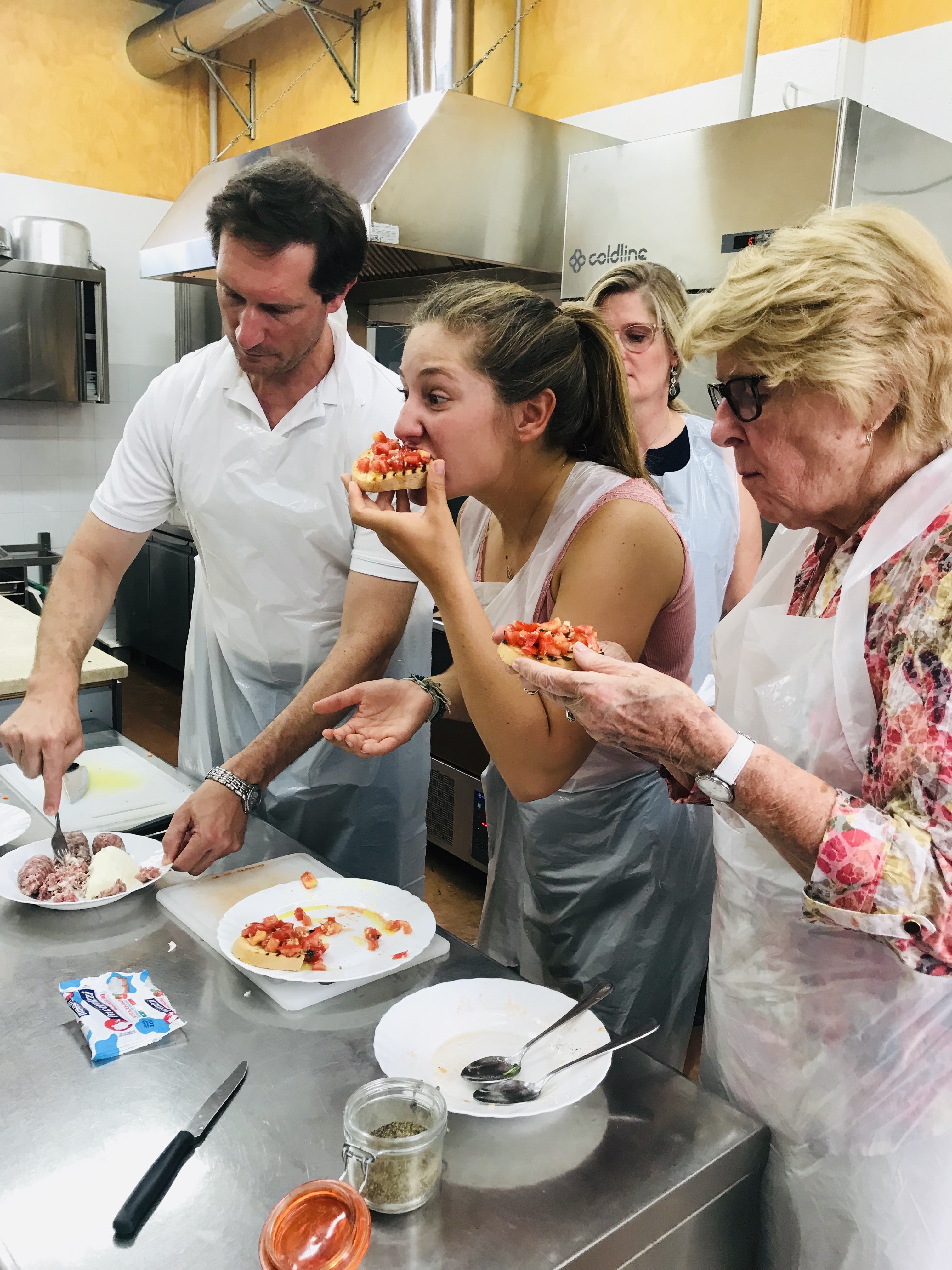 OT Hands-On Roman Cooking Class With Market Tour And Gourmet Feast – Image 4 | WeShare