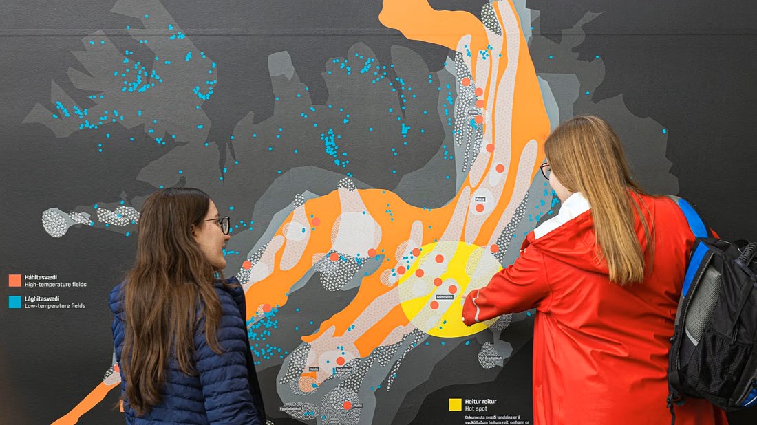 Small group Tour: Volcanoes and Hot Springs of Reykjanes - photo 4