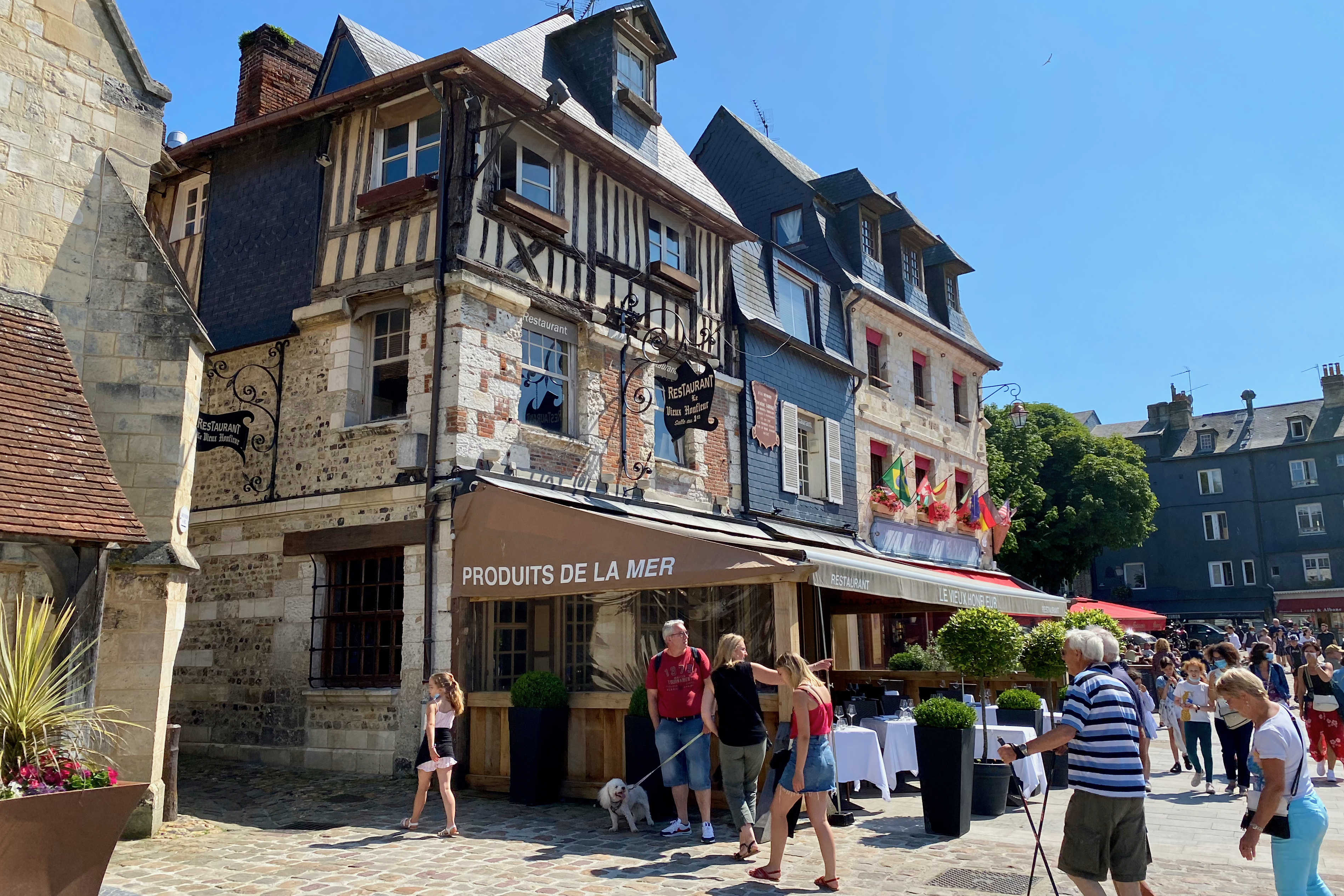 3-day Private D-Day, Giverny, Honfleur, Rouen, Mont Saint-Michel Trip by Minivan. - Photo 75