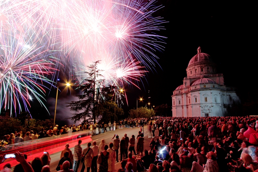 Festa di Sant'Anna in barca con spettacolo pirotecnico ad Ischia - Photo 3