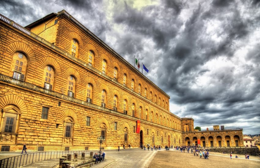 Pitti Palace and Palatina Gallery guided tour - Photo 2