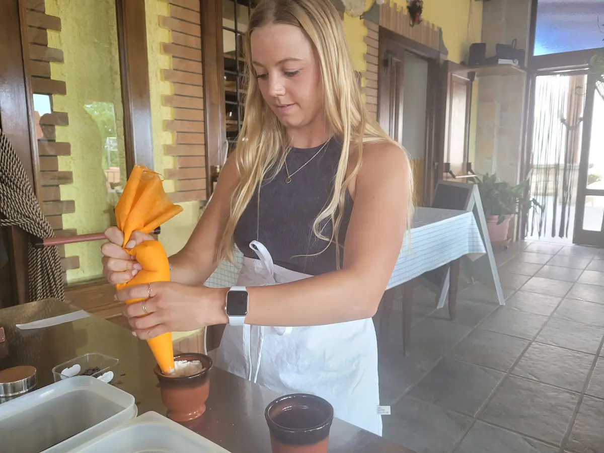 Amalfi Coast Cooking Class: Make Pasta, Mozzarella & Tiramisu with Wine   - Photo 15