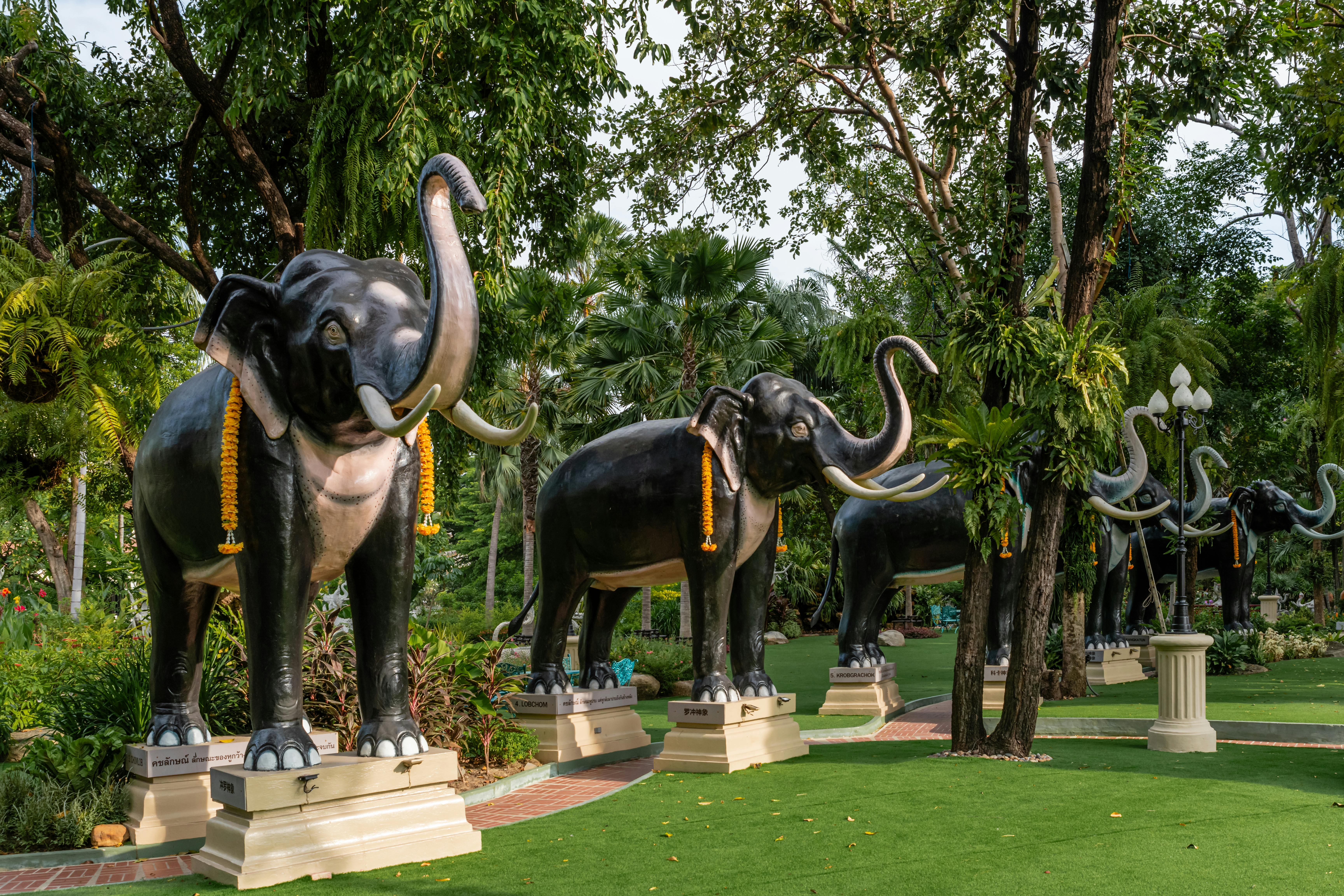 The Million Years Stone Park – Image 3 | WeShare
