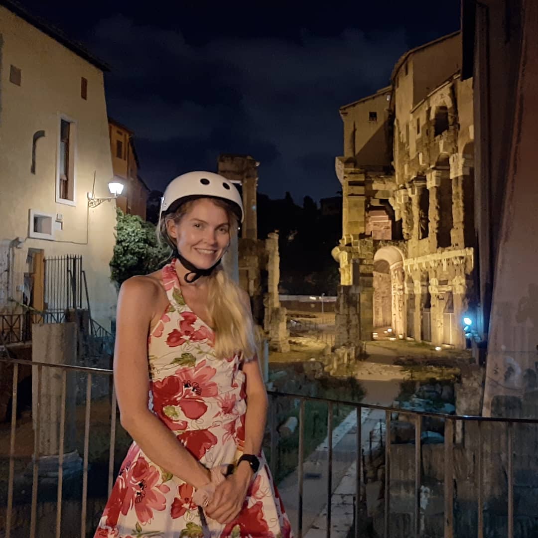 Rome by Night City Bike Tour with Sunset, Views and Evening Lights | Upgrade available: Pizza Night - Photo 13