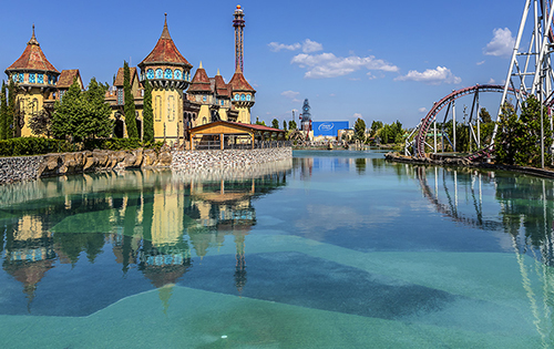 Entrance to the MagicLand Amusement Park - Photo 21
