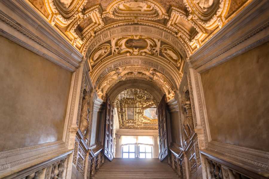 Legendary Doge’s Palace Skip-The-Line Live Guided Tour - Photo 2