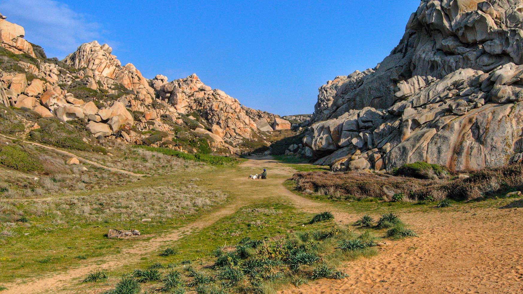Santa Teresa Gallura: Valle della Luna hiking - Photo 4